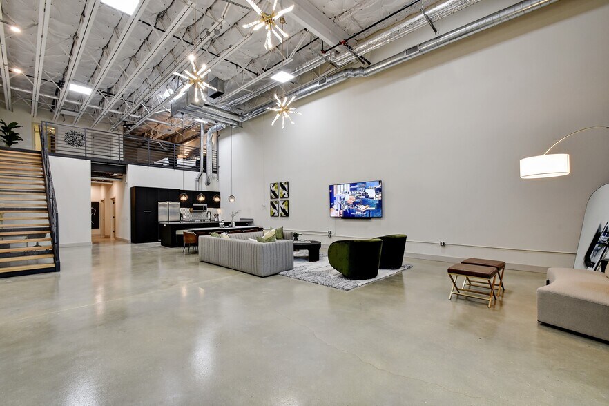 More Photos Of 215 Coca Cola Pl, San Antonio Apartments For Lease