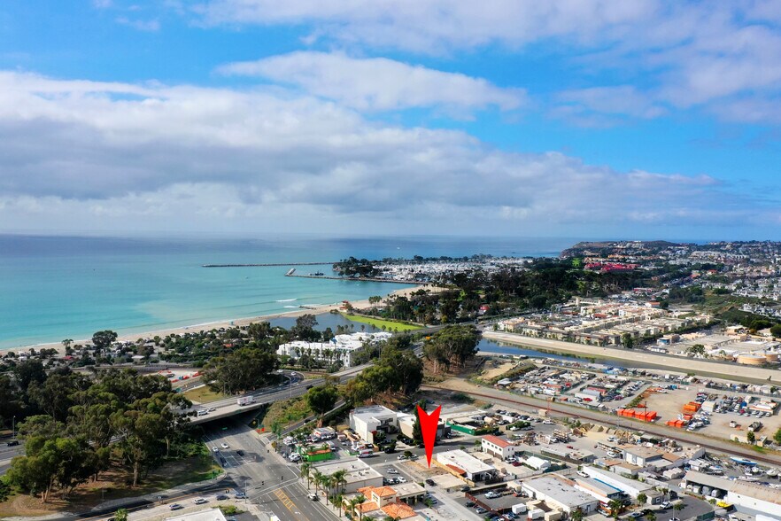 More Photos Of 25825 Las Vegas Ave, Dana Point Parking Garage For Sale