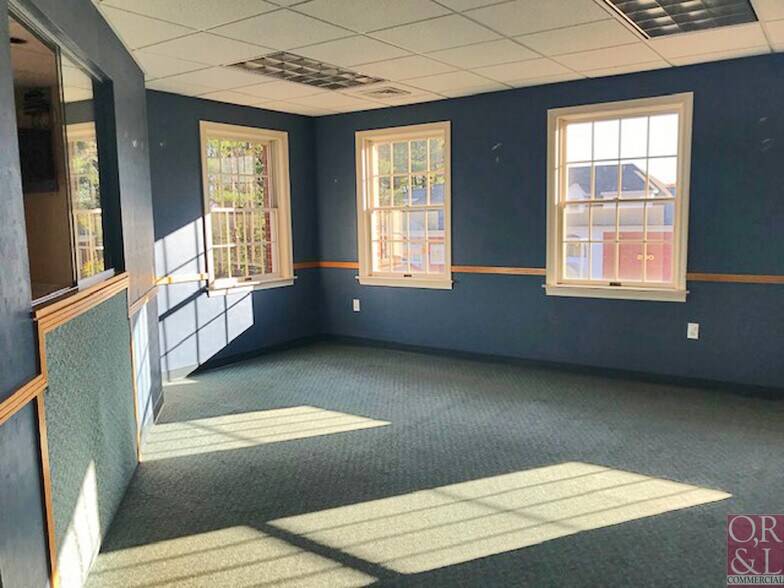More Photos Of 288 Highland Ave, Cheshire Medical For Lease