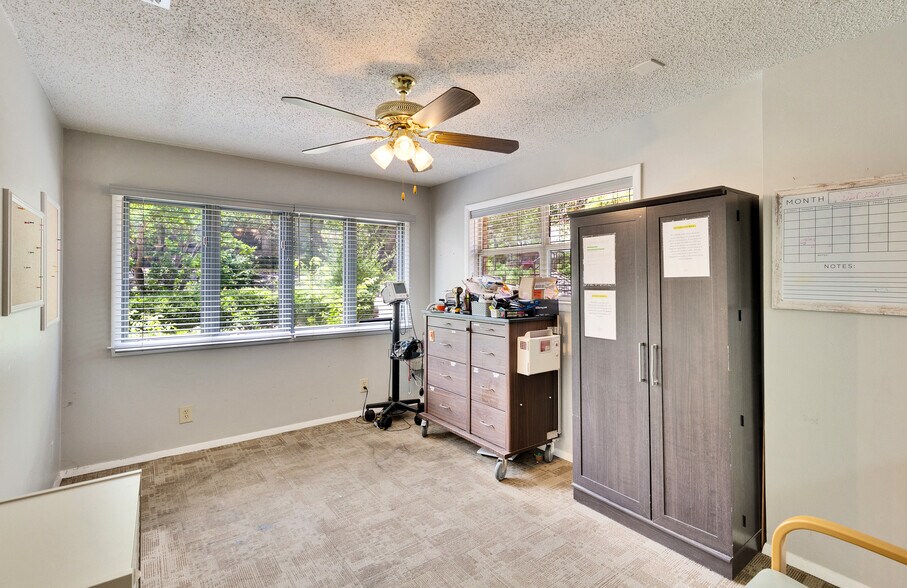 More Photos Of 3035 W Highway 290, Dripping Springs Rehabilitation Center For Sale