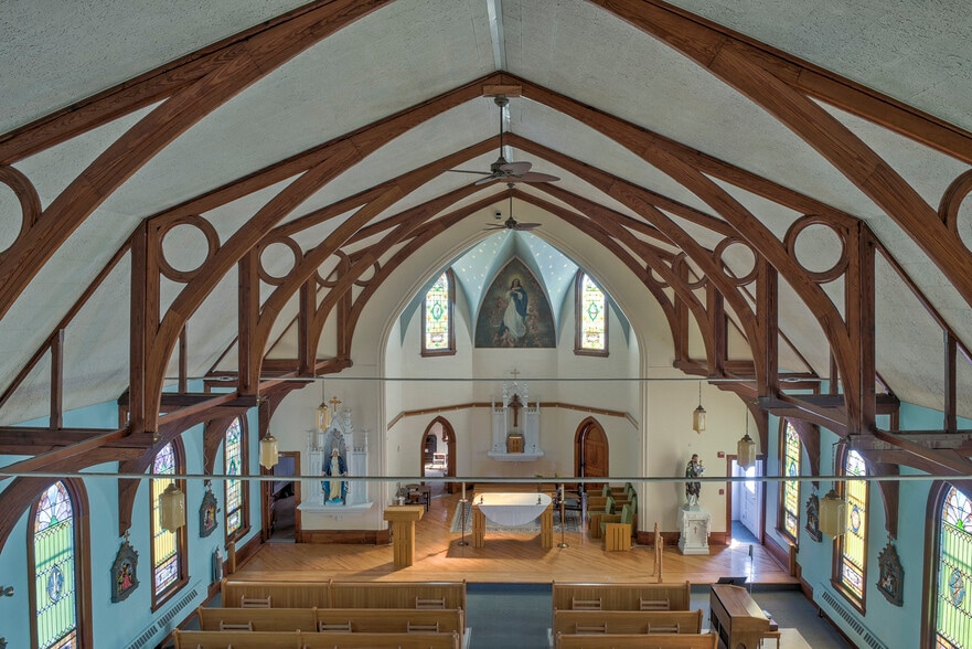 More Photos Of 33 School St, Troy Religious Facility For Sale