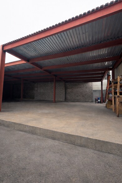 More Photos Of 3000 Richmond Ter, Staten Island Storefront For Lease