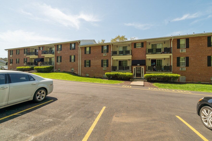 More Photos Of 372-390 W Minor St, Emmaus Apartments For Sale