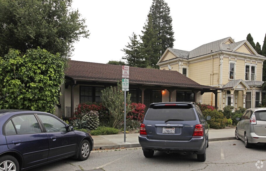 More Photos Of 330 Locust St, Santa Cruz Office For Lease