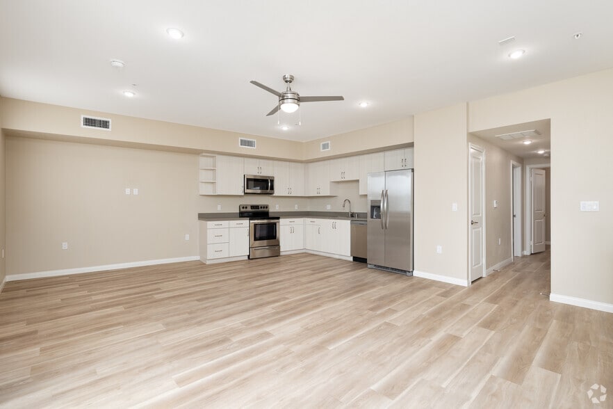 More Photos Of 2910 Allesandro St, Los Angeles Apartments For Lease