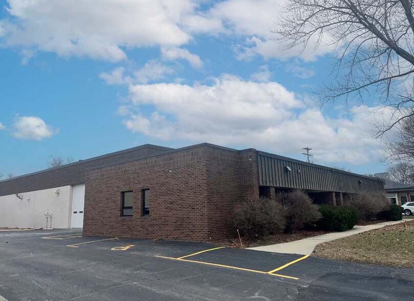 Primary Photo Of 12665 W Townsend St, Brookfield Warehouse For Lease