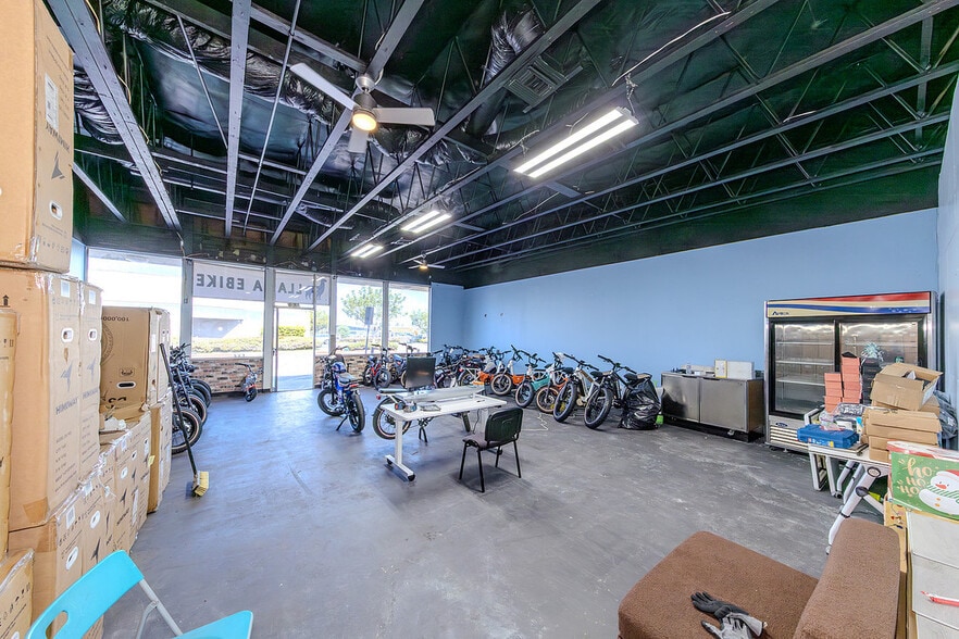 More Photos Of 6908-6916 Warner Ave, Huntington Beach Freestanding For Sale