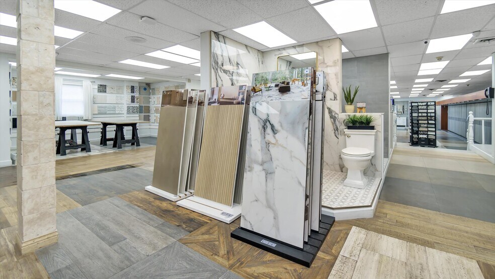 More Photos Of 1179 Old Country CR-58 Rd, Riverhead Showroom For Sale