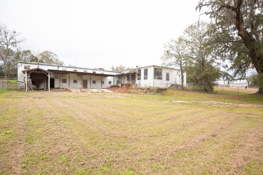 More Photos Of 765 E Washington St, Monticello Auto Repair For Sale