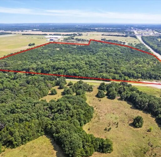 Primary Photo Of 0000 TX-121 & Airport Rd, Bonham Land For Sale