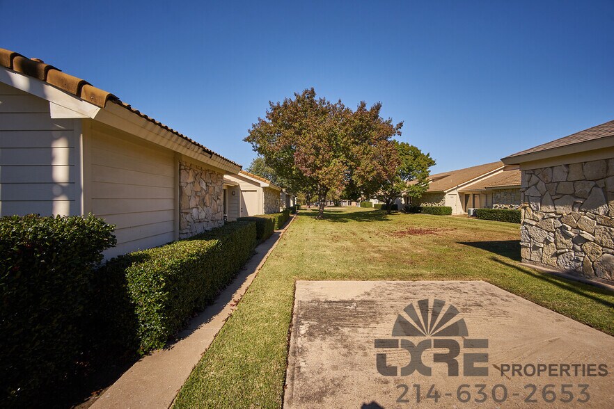 More Photos Of 1140 W Pioneer Pky, Arlington Office For Lease
