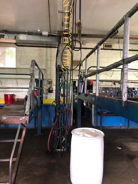 More Photos Of 5 Main St, Chester Auto Repair For Sale