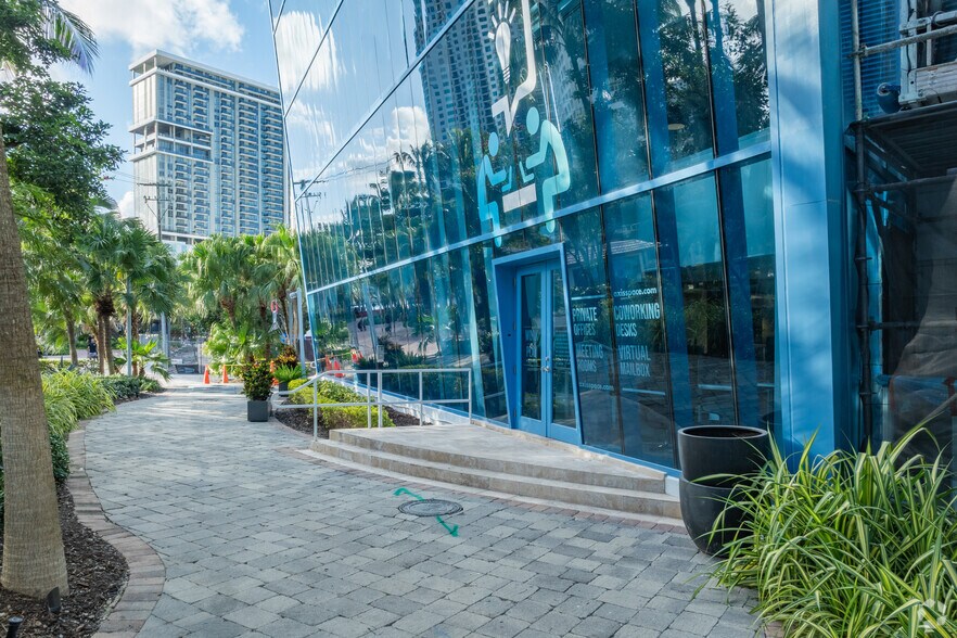 More Photos Of 333 Las Olas Way, Fort Lauderdale Coworking Space