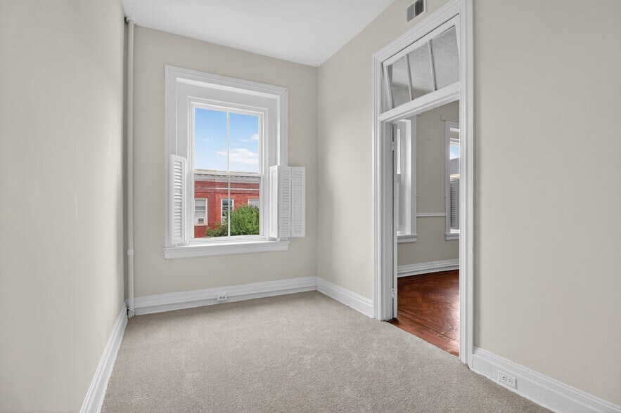 More Photos Of 1404 Madison Ave, Baltimore Apartments For Sale