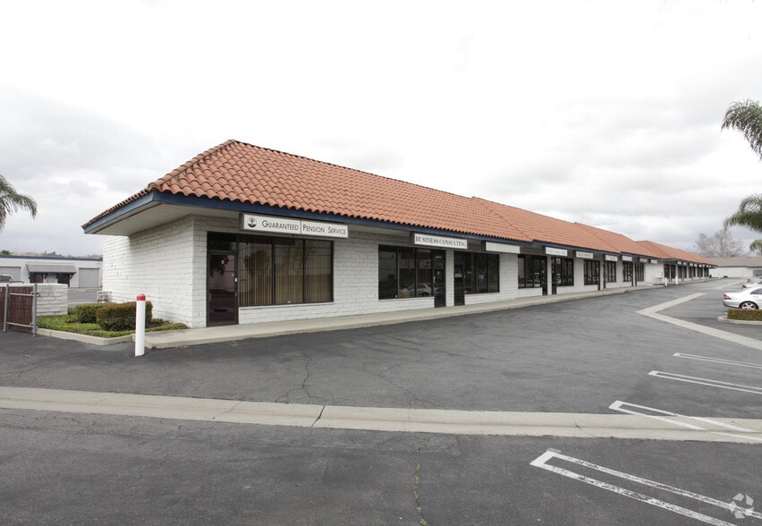 Primary Photo Of 3423-3431 Pomona Blvd, Pomona Unknown For Lease