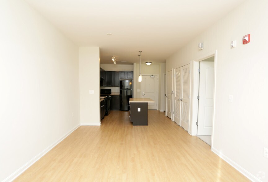 More Photos Of 2300 Washington Pl NE, Washington Apartments For Lease