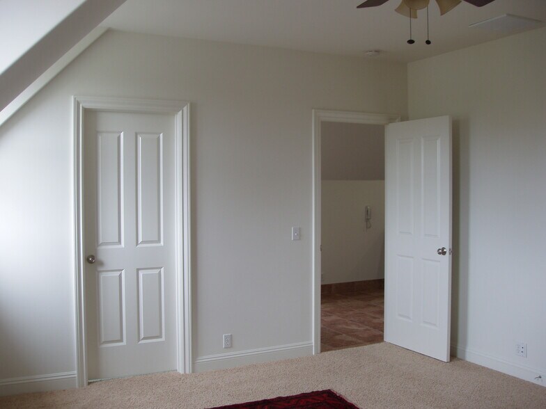 More Photos Of 333 G St, San Rafael Apartments For Sale