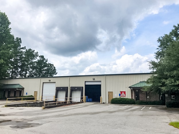 More Photos Of 7421 W Spartan Blvd, Charleston Warehouse For Lease