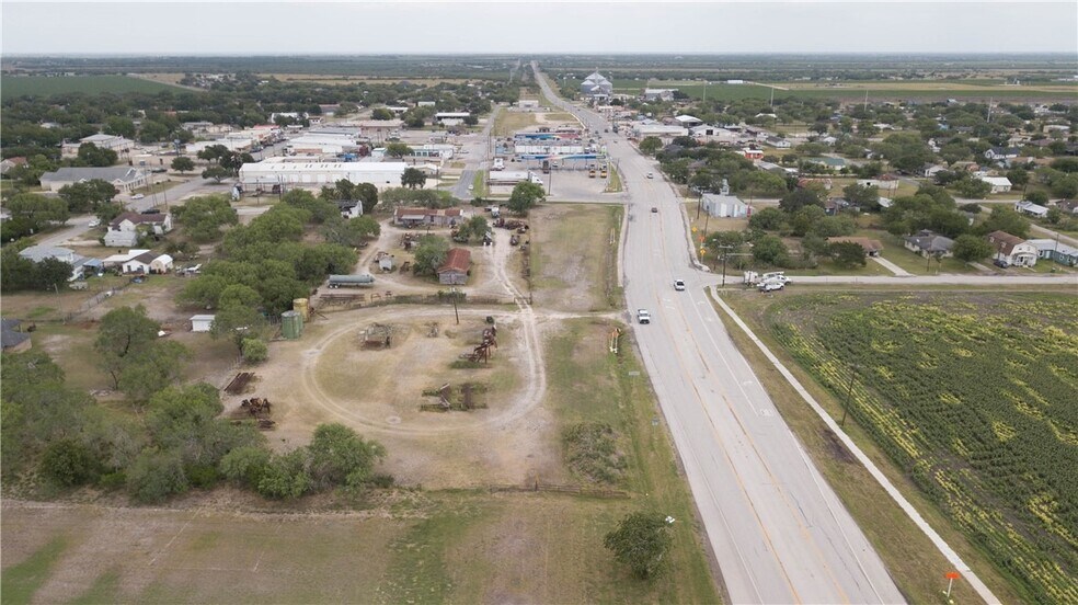 More Photos Of 00 W Mendoza Ave, Orange Grove Land For Sale