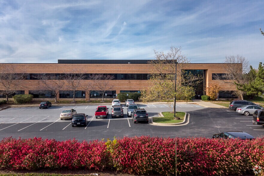 More Photos Of 20410 Century Blvd, Germantown Office For Sale