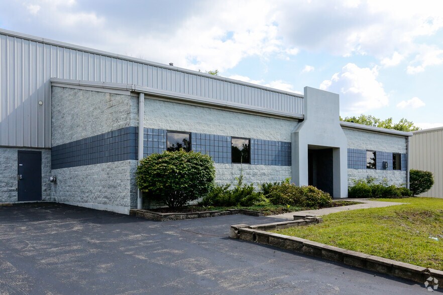 More Photos Of 450 Gargrave Rd, Dayton Warehouse For Lease