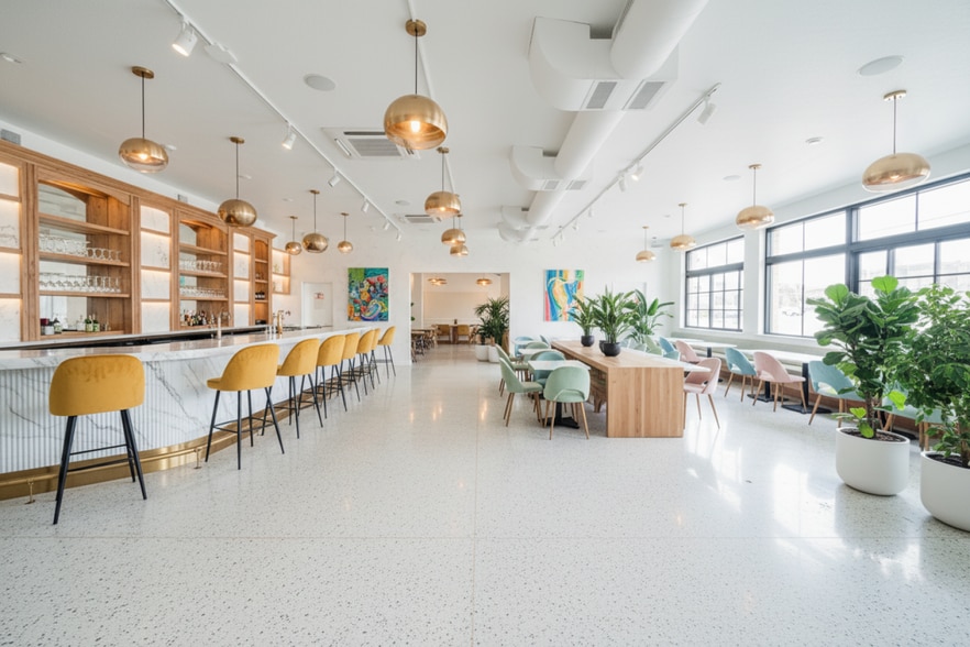 Primary Photo Of 7277 Foothill Blvd, Tujunga Restaurant For Lease