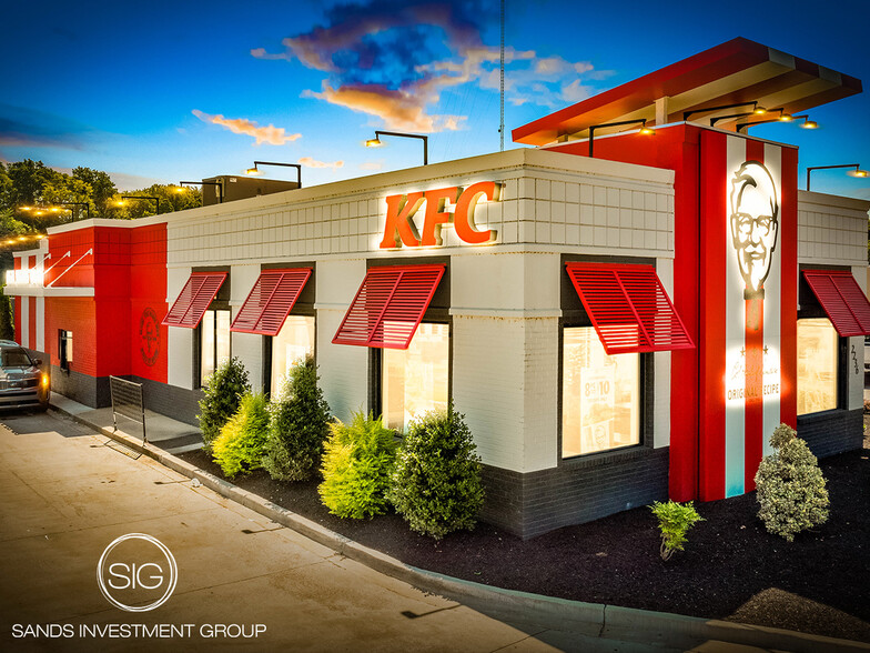 Primary Photo Of 2236 US Highway 41 N, Henderson Fast Food For Sale