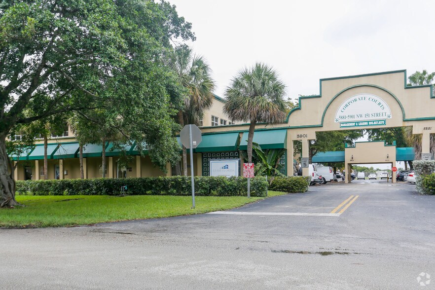 More Photos Of 5901 NW 151st St, Miami Lakes Office For Lease