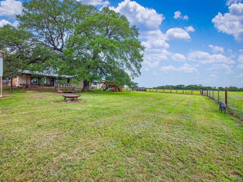 More Photos Of 425 Seawillow Rd, Lockhart Land For Sale