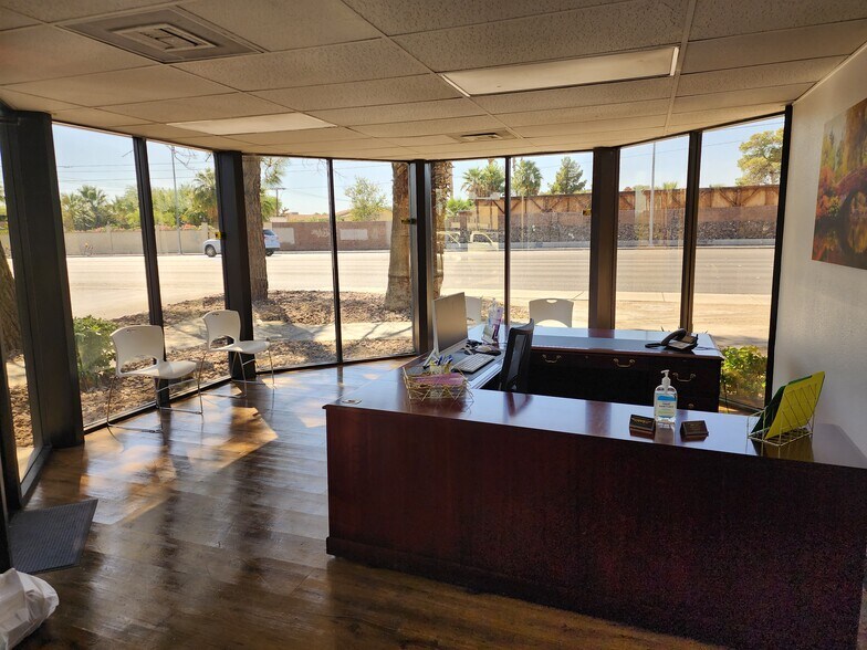 More Photos Of 4660 S Eastern Ave, Las Vegas Office For Lease