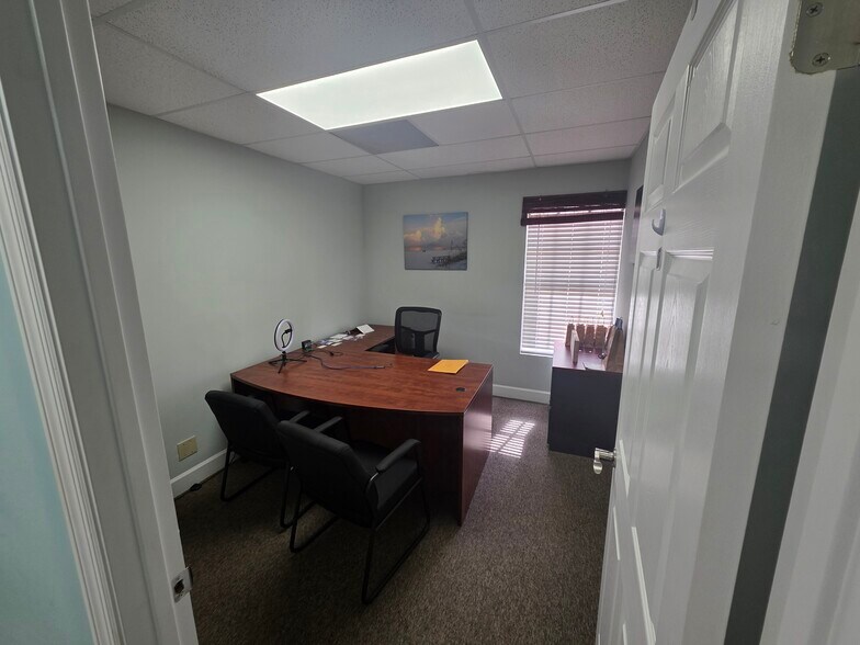 More Photos Of 2040 Highway A1A, Indian Harbour Beach Medical For Lease