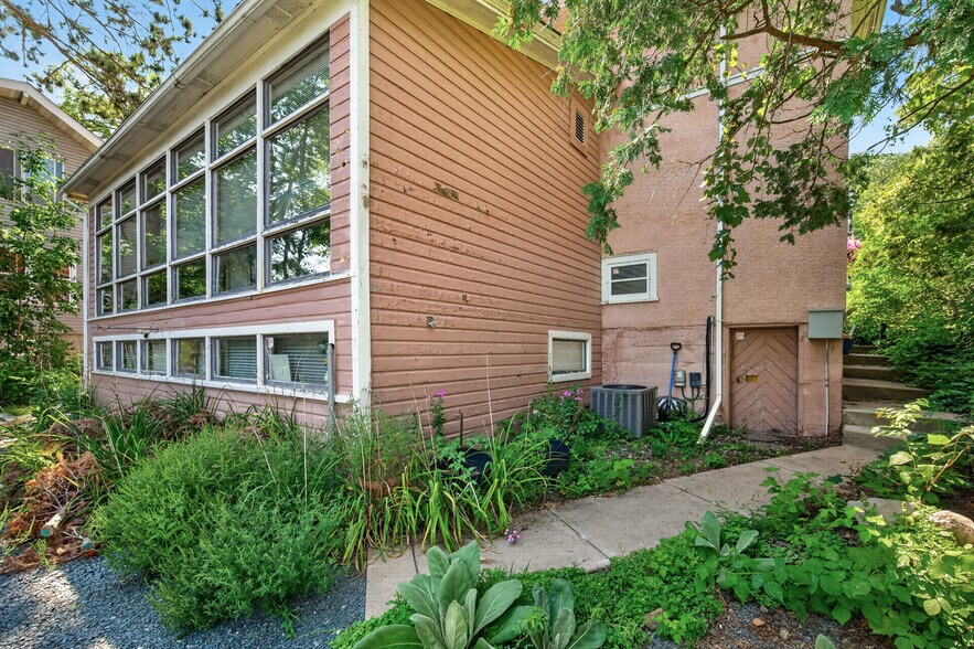 More Photos Of 418 Bench St, Taylors Falls Freestanding For Sale