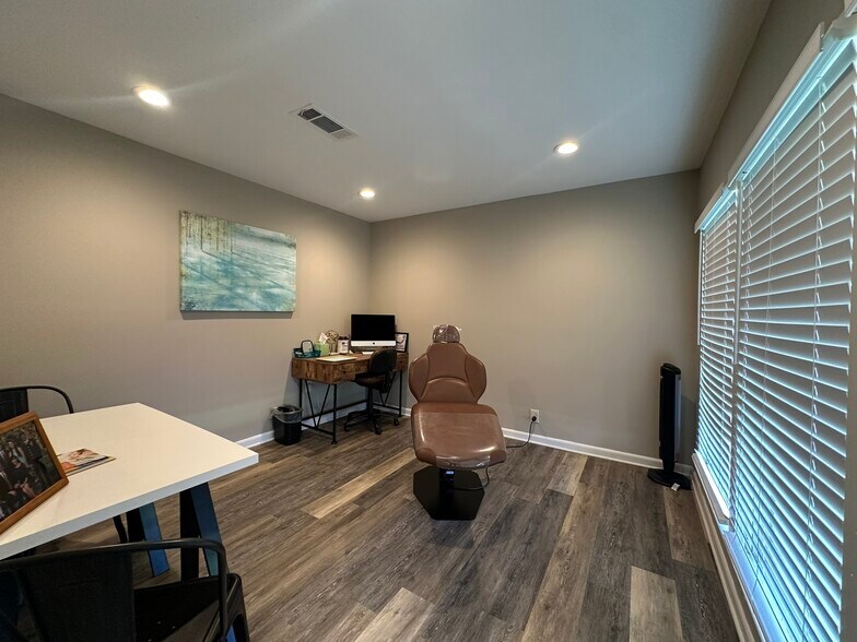 More Photos Of 33806 Hwy 16, Denham Springs Daycare Center For Sale