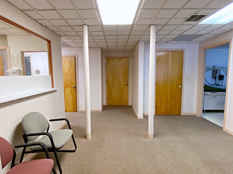 More Photos Of 25 Lowell St, Wilmington Loft Creative Space For Sale