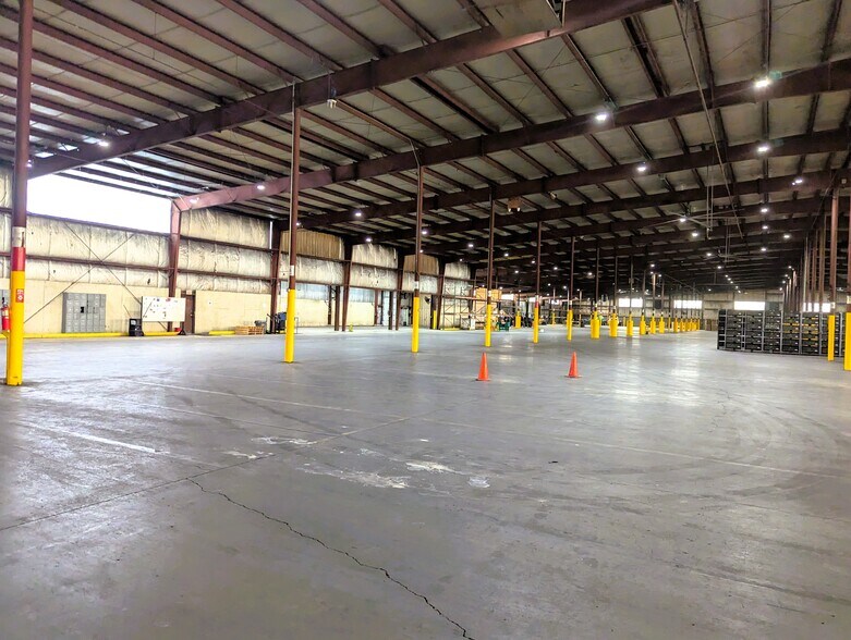 More Photos Of 2314 Wilkens Dr, Chillicothe Unknown For Lease