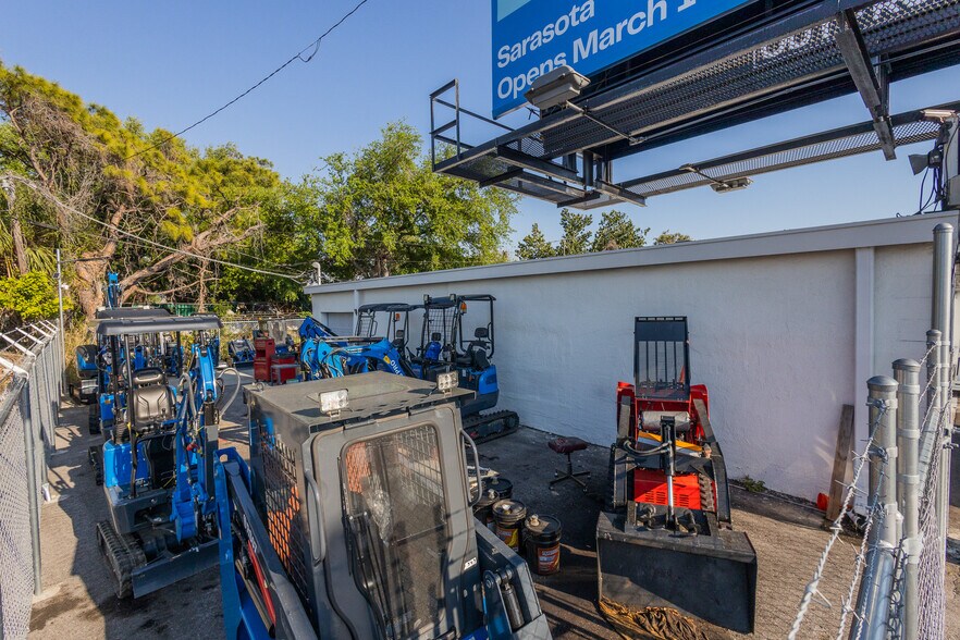 More Photos Of , Sarasota Unknown For Sale