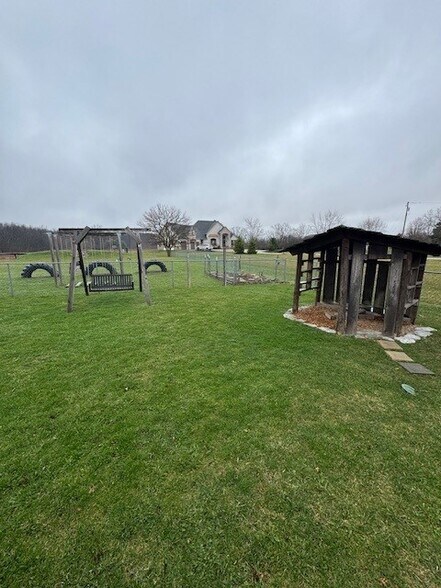 More Photos Of 120 W Willis Rd, Saline Specialty For Sale