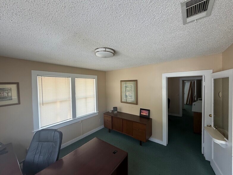 More Photos Of 31625 LA-22, Springfield Office For Lease