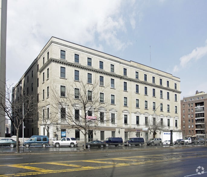 More Photos Of 1775 Grand Concourse, Bronx Office For Lease