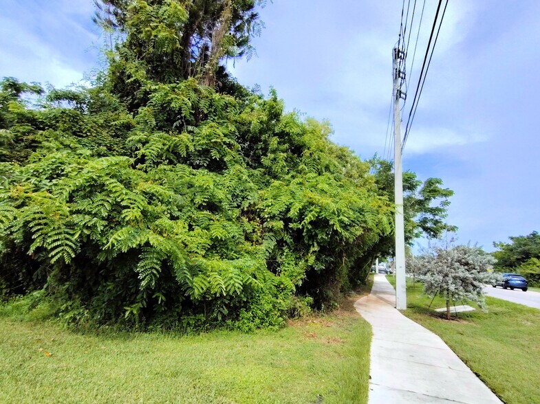 More Photos Of 5470 SE Ebbtide Ave, Stuart Land For Sale