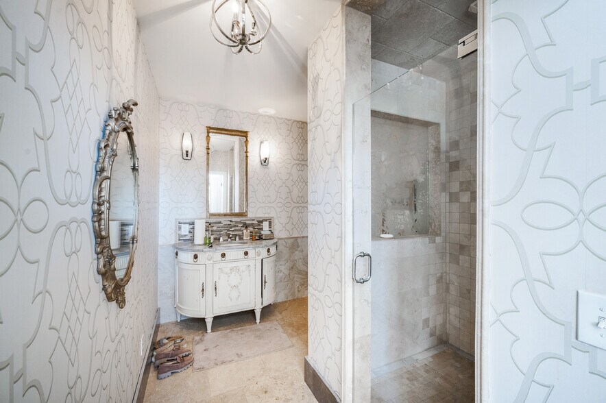 More Photos Of 107 13th St, Lynchburg Warehouse For Sale