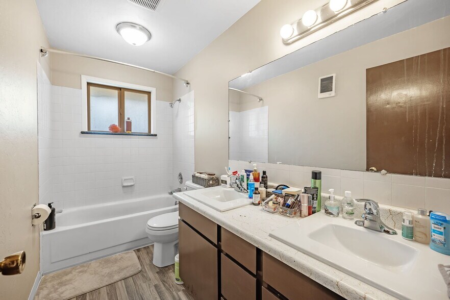 More Photos Of 1306-1320 3rd St, Cheney Apartments For Sale