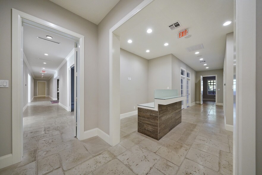 More Photos Of 61 Carlton Woods Dr, The Woodlands Office For Lease