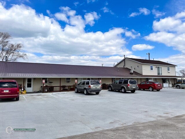 More Photos Of 3906 E Main St, Knoxville Apartments For Sale