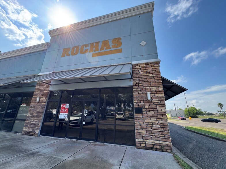 More Photos Of 1402 S Jackson Rd, McAllen Freestanding For Lease