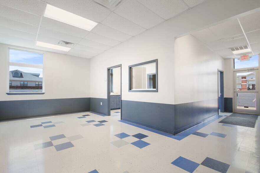 More Photos Of 3102 Independence Sq, West Plains Medical For Sale