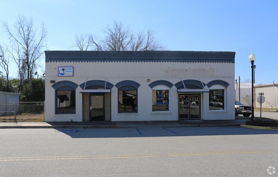 More Photos Of 280-295 W 3rd St, Swansea Storefront For Sale