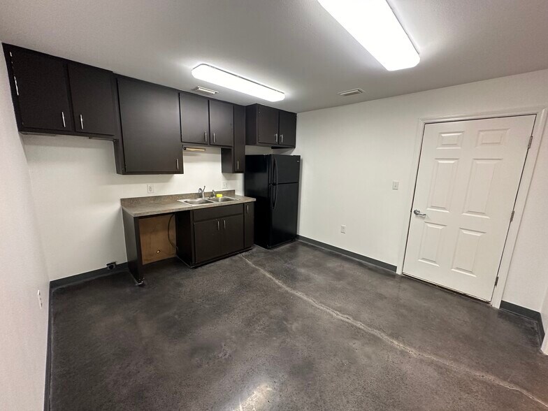 More Photos Of 4190 Highway 64, Plumerville Warehouse For Lease