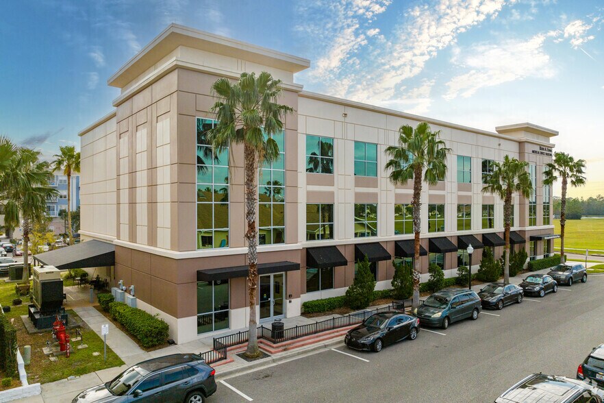 More Photos Of 3701 W Avalon Park Blvd, Orlando Medical For Lease