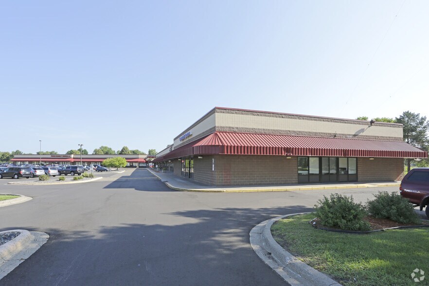 Primary Photo Of 3351-3397 Coon Rapids Blvd NW, Coon Rapids Storefront For Lease